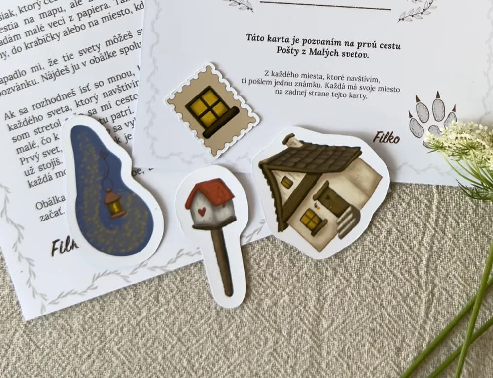 Zberateľská kartička so známkou a nálepkami